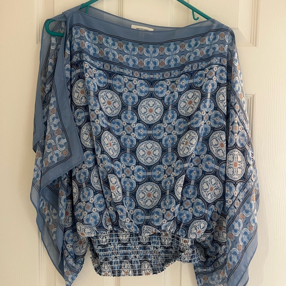 Max Studio Blue Boxy Blouse with Relaxed Fit
